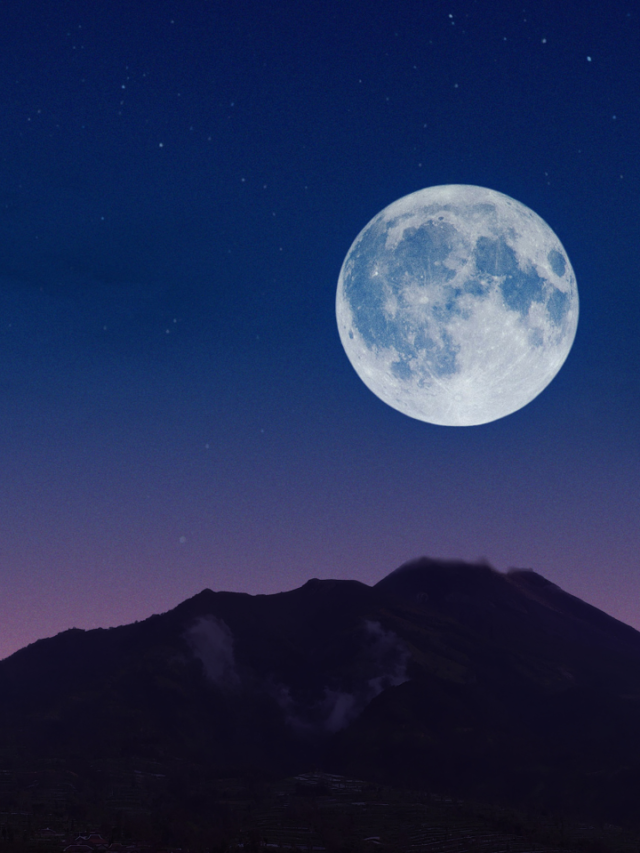 What time is the "super blue moon"? Tech with News